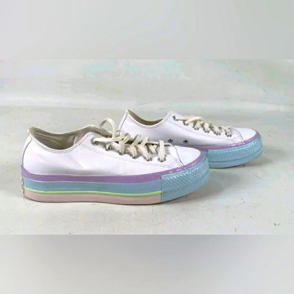 LIKE NEW Converse Leather Pastel Glitter Platform Chuck taylor Sneakers 7.5